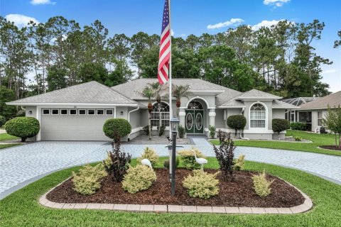 House in Palm Coast, Florida 3 bedrooms, 193.33 sq.m. № 2115311