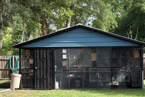 House in Apopka, Florida 4 bedrooms, 156.26 sq.m. № 2116292 - photo 11
