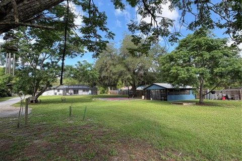 House in Apopka, Florida 4 bedrooms, 156.26 sq.m. № 2116292 - photo 10
