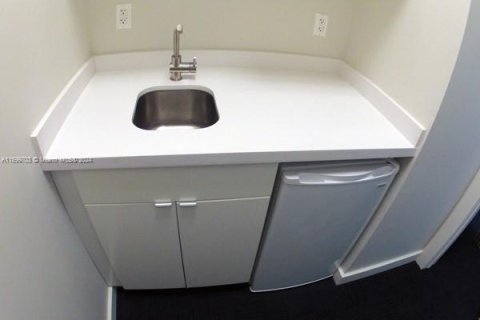 Immobilier commercial à vendre à Aventura, Floride № 1959656 - photo 13