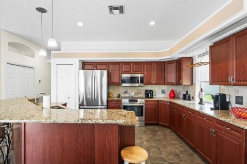 Villa ou maison à vendre à Weeki Wachee, Floride: 3 chambres, 248.89 m2 № 1620226 - photo 22