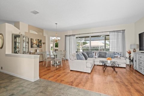 Villa ou maison à vendre à Weeki Wachee, Floride: 3 chambres, 248.89 m2 № 1620226 - photo 8