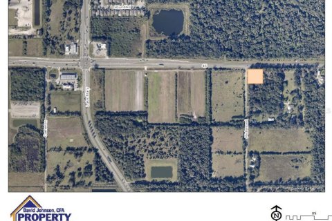 Terrain à Sanford, Floride № 2299176