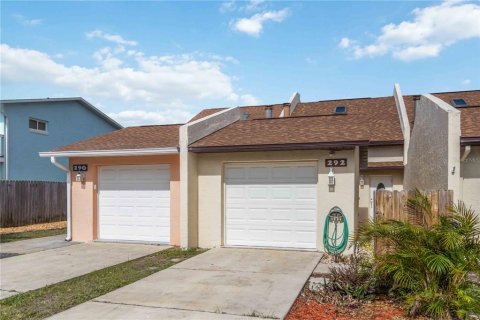 Adosado en Cape Canaveral, Florida 2 dormitorios, 120.03 m2 № 2166106