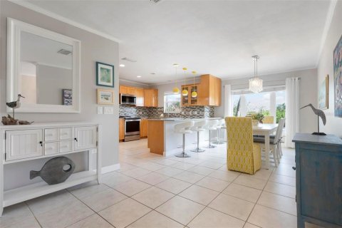 Villa ou maison à vendre à Holmes Beach, Floride: 4 chambres, 172.33 m2 № 1725224 - photo 13