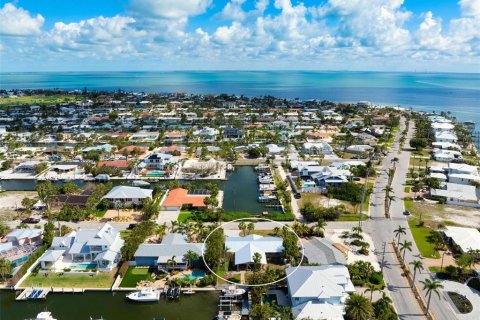 Villa ou maison à vendre à Holmes Beach, Floride: 4 chambres, 172.33 m2 № 1725224 - photo 4