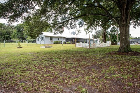 House in DeLand, Florida 3 bedrooms, 153.29 sq.m. № 1869806 - photo 18