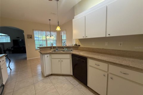 Villa ou maison à vendre à Spring Hill, Floride: 3 chambres, 182.65 m2 № 1869860 - photo 16