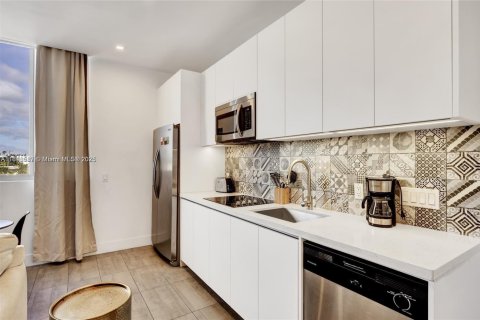 Hotel en venta en Miami Beach, Florida № 1770434 - foto 17