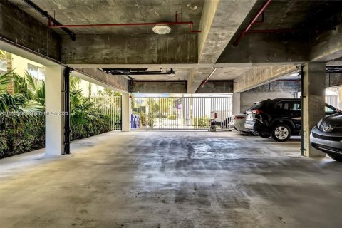 Hotel en venta en Miami Beach, Florida № 1770434 - foto 27