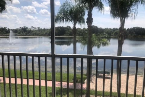 Condo in Oviedo, Florida, 3 bedrooms  № 1900987 - photo 14