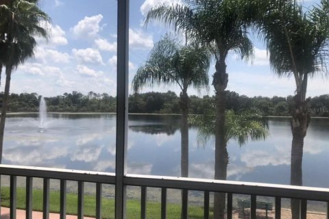 Condo in Oviedo, Florida, 3 bedrooms  № 1900987 - photo 19