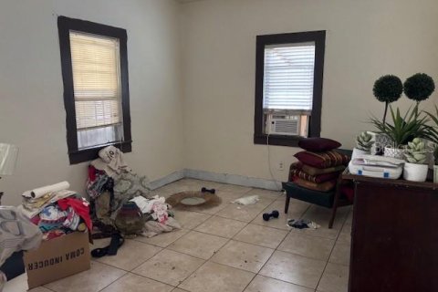 Casa en venta en Gainesville, Florida, 4 dormitorios, 112.41 m2 № 1837985 - foto 2