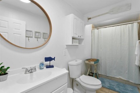 Casa en venta en Tampa, Florida, 3 dormitorios, 149.57 m2 № 1679839 - foto 20