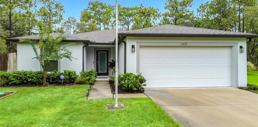 Villa ou maison à Weeki Wachee, Floride 3 chambres, 143.63 m2 № 2419195