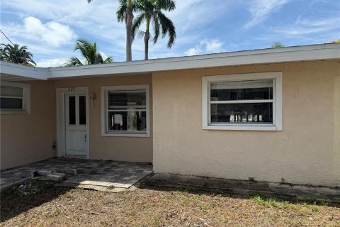 Casa en venta en Madeira Beach, Florida, 3 dormitorios, 127.65 m2 № 1858276 - foto 17