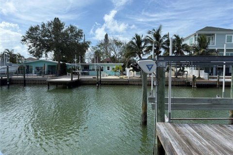 Casa en venta en Madeira Beach, Florida, 3 dormitorios, 127.65 m2 № 1858276 - foto 6