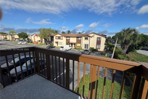 Touwnhouse à vendre à Margate, Floride: 2 chambres, 107.4 m2 № 1985967 - photo 14