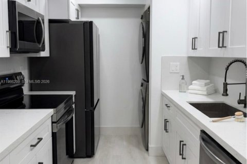 Condominio en alquiler en Weston, Florida, 2 dormitorios, 88.81 m2 № 2048353 - foto 3