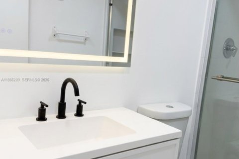 Condominio en alquiler en Weston, Florida, 2 dormitorios, 88.81 m2 № 2048353 - foto 11