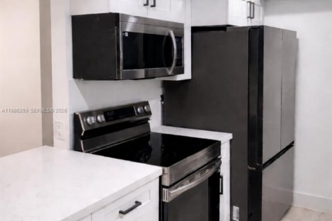 Condominio en alquiler en Weston, Florida, 2 dormitorios, 88.81 m2 № 2048353 - foto 2