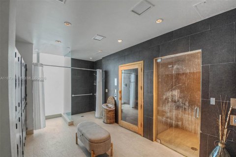 Купить кондоминиум в Санни-Айлс-Бич, Флорида 2 спальни, 84.36м2, № 2043788 - фото 30