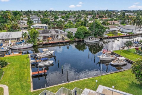 Купить кондоминиум в Форт-Лодердейл, Флорида 2 спальни, 92.9м2, № 1946962 - фото 4