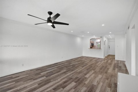 Купить кондоминиум в Форт-Лодердейл, Флорида 2 спальни, 92.9м2, № 1946962 - фото 23