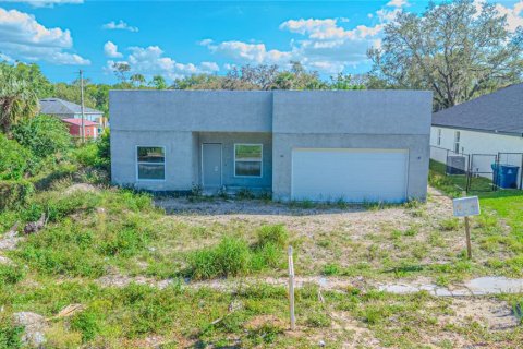 Villa ou maison à vendre à Davenport, Floride: 5 chambres, 213.68 m2 № 1609226 - photo 5