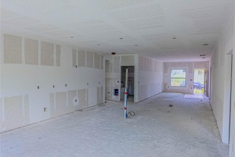 House in Davenport, Florida 5 bedrooms, 213.68 sq.m. № 1609226 - photo 21