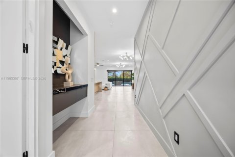 Villa ou maison à vendre à Fort Lauderdale, Floride: 5 chambres № 2046711 - photo 14