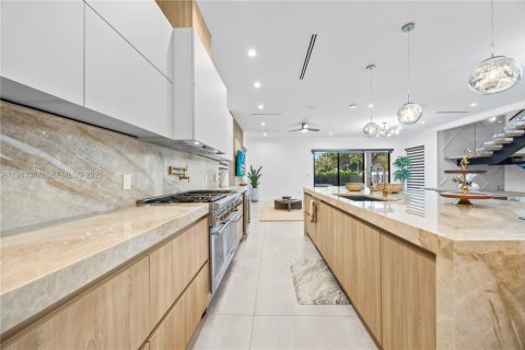 Villa ou maison à vendre à Fort Lauderdale, Floride: 5 chambres № 2046711 - photo 19