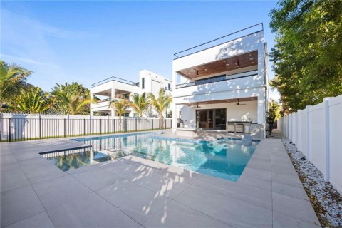 Villa ou maison à vendre à Fort Lauderdale, Floride: 5 chambres № 2046711 - photo 4