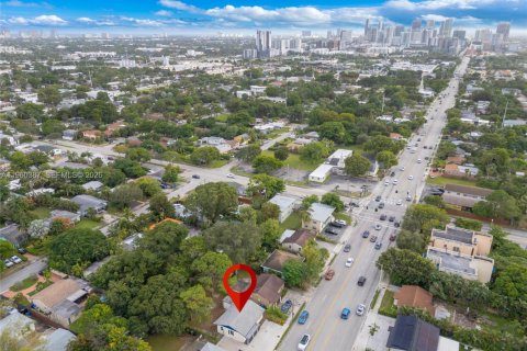 Casa en venta en Fort Lauderdale, Florida, 2 dormitorios, 79.71 m2 № 2020372 - foto 20