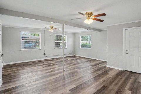 Villa ou maison à vendre à Orlando, Floride: 3 chambres, 145.3 m2 № 2434704 - photo 3