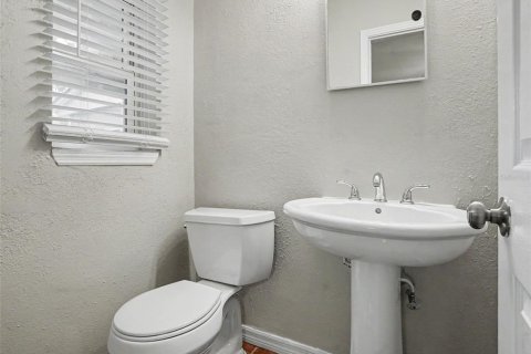 Villa ou maison à vendre à Orlando, Floride: 3 chambres, 145.3 m2 № 2434704 - photo 8