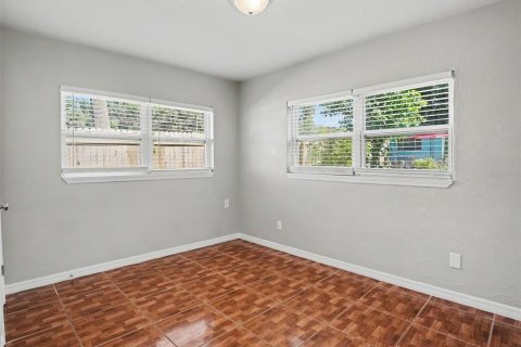 Villa ou maison à vendre à Orlando, Floride: 3 chambres, 145.3 m2 № 2434704 - photo 12