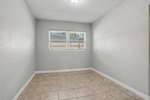 Villa ou maison à vendre à Orlando, Floride: 3 chambres, 145.3 m2 № 2434704 - photo 10