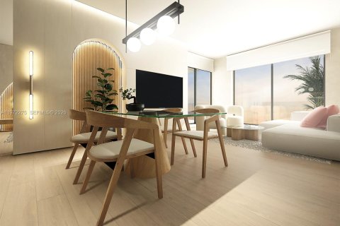 Condominio en venta en North Miami, Florida, 2 dormitorios № 2033855 - foto 2