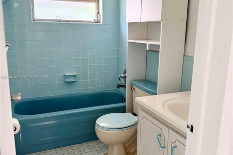 Villa ou maison à vendre à Tamarac, Floride: 2 chambres, 126.9 m2 № 2263541 - photo 22