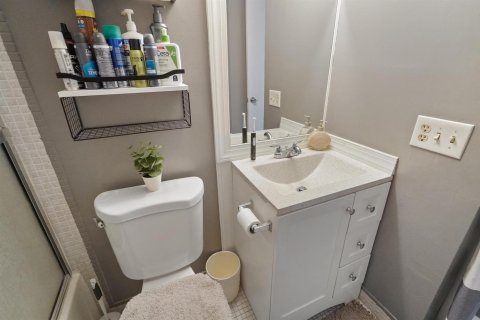 Copropriété à vendre à Lauderhill, Floride: 2 chambres, 104.05 m2 № 2085889 - photo 21