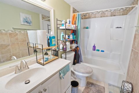 Copropriété à vendre à Lauderhill, Floride: 2 chambres, 104.05 m2 № 2085889 - photo 15