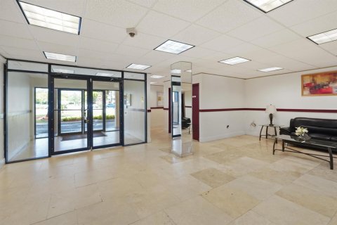 Copropriété à vendre à Lauderhill, Floride: 2 chambres, 104.05 m2 № 2085889 - photo 24