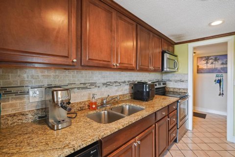 Condo à Lauderhill, Floride, 2 chambres  № 2085889