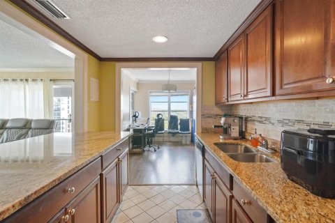 Copropriété à vendre à Lauderhill, Floride: 2 chambres, 104.05 m2 № 2085889 - photo 3