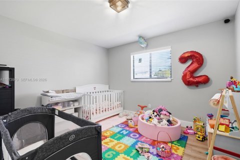 Propiedad comercial en venta en Miami, Florida, 156.63 m2 № 2033619 - foto 20