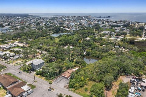Купить коммерческую недвижимость в Гудзон, Флорида 133.78м2, № 1827202 - фото 25