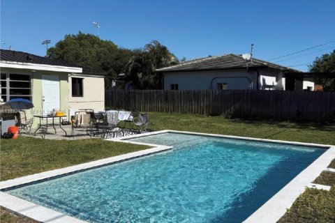 Villa ou maison à vendre à Miami Shores, Floride: 3 chambres, 127.09 m2 № 1999355 - photo 17