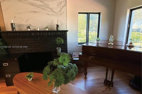 Villa ou maison à vendre à Miami Shores, Floride: 3 chambres, 127.09 m2 № 1999355 - photo 8