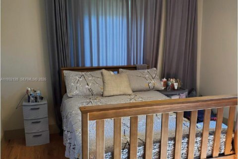 Villa ou maison à vendre à Miami Shores, Floride: 3 chambres, 127.09 m2 № 1999355 - photo 13